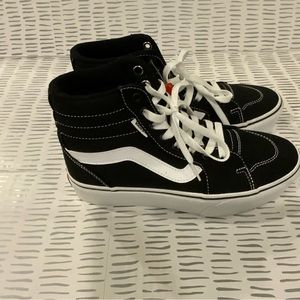 Vans Sk8-Hi High Top Shoes Black/White womens 7 new
